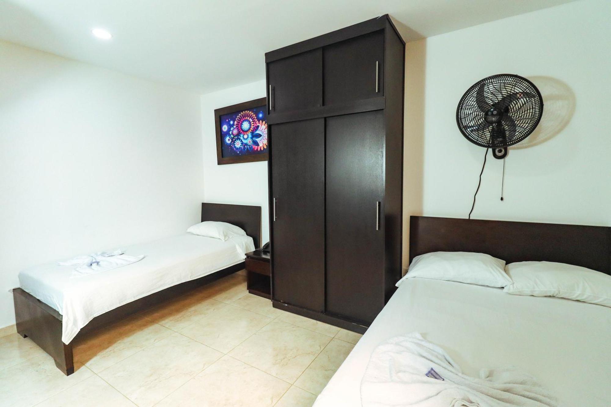 Hotel California Air Carepa Habitación foto