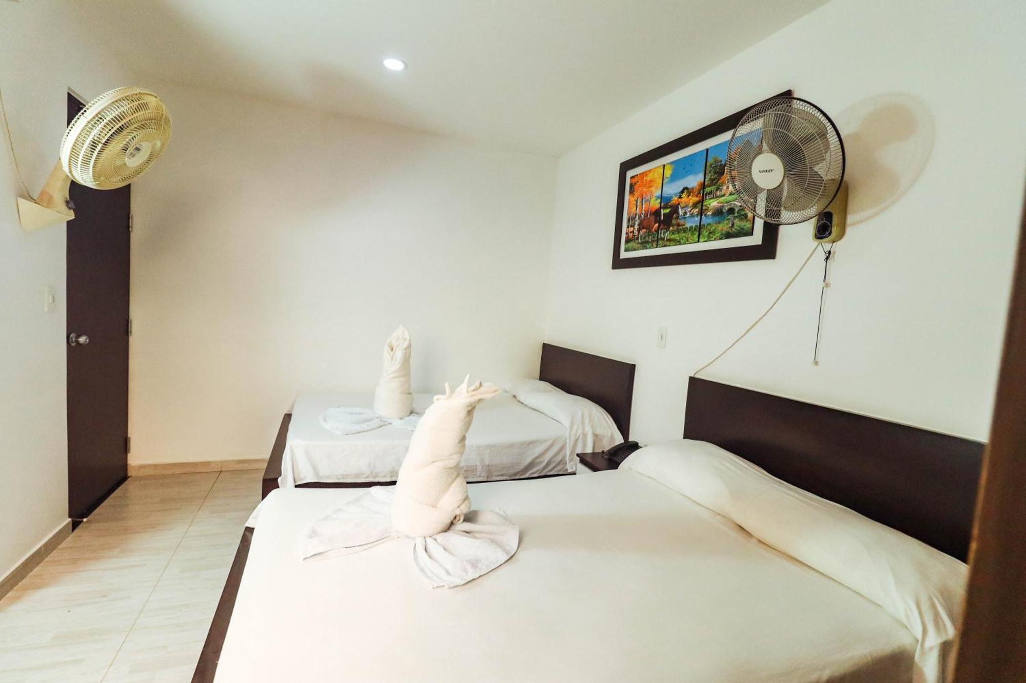 Hotel California Air Carepa Habitación foto